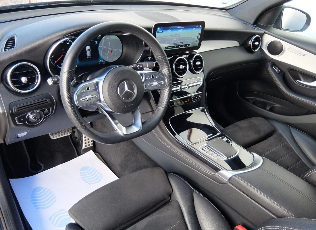 MERCEDES GLC Coupe 300d 245 cv 4MATIC AUTO -Pack AMG + TECHO