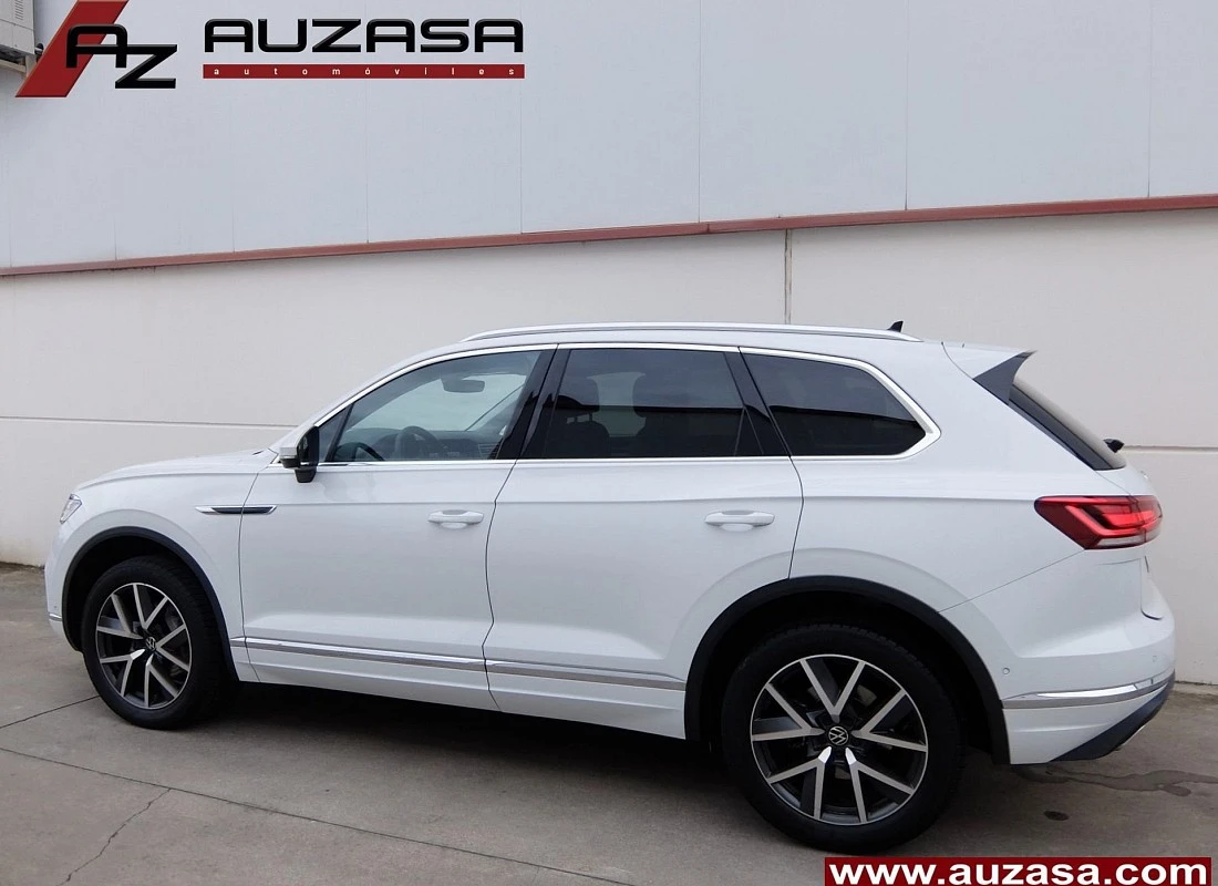 VOLKSWAGEN TOUAREG 3.0TDI V6 231 4MOTION TIPTRONIC PREMIUM ELEGANCE  + TECHO