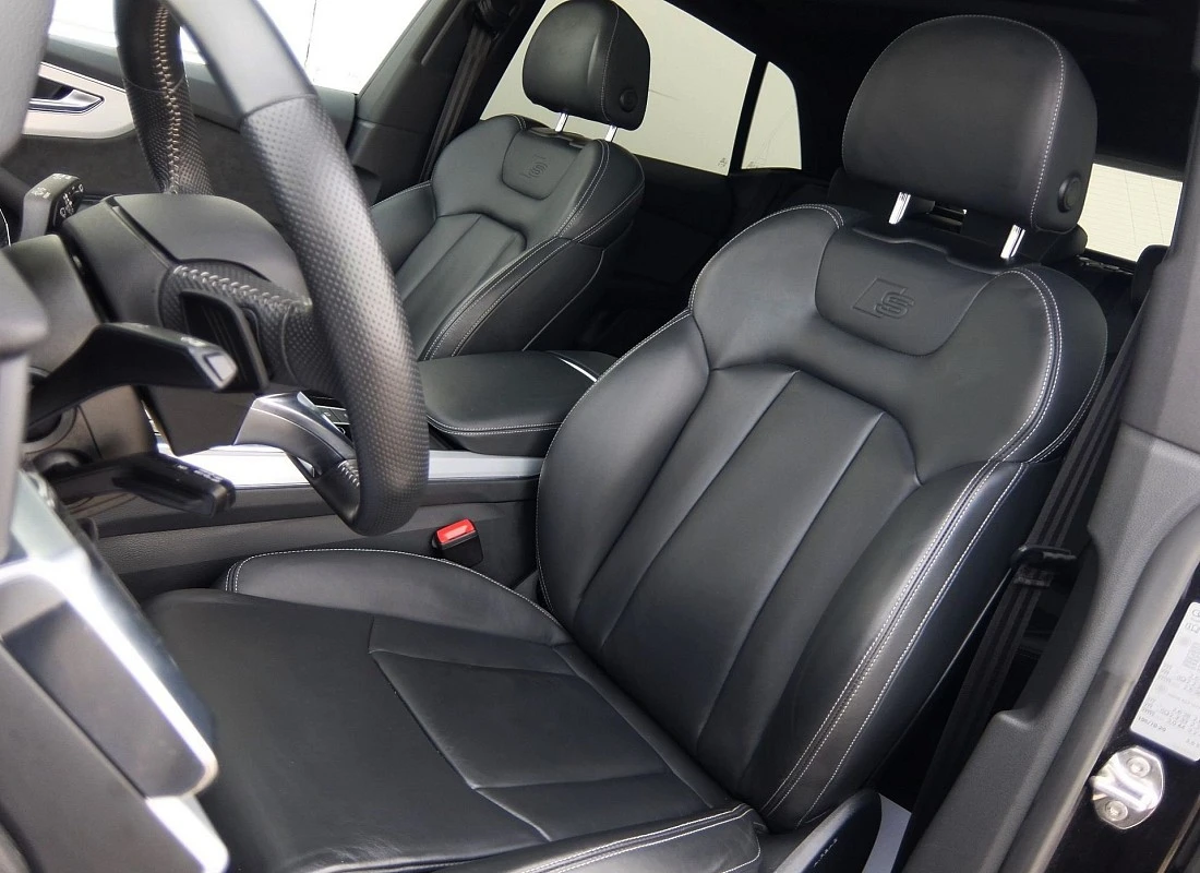 AUDI Q8 50TDI V6 286 cv QUATTRO Tiptronic S-LINE Edition + Techo + Sups.Neumática AUDI Q8 50TDI V6 286 cv QUATTRO Tiptronic S-LINE Edition + Techo + Sups.Neumática