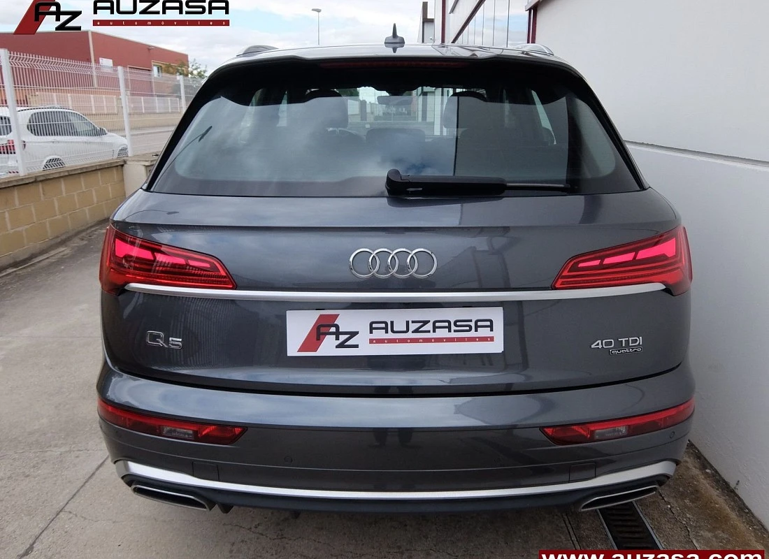 AUDI Q5 40TDI 204 CV QUATTRO-ULTRA S-Tronic -S-LINE + GENUINE Edition AUDI Q5 40TDI 204 CV QUATTRO-ULTRA S-Tronic -S-LINE + GENUINE Edition
