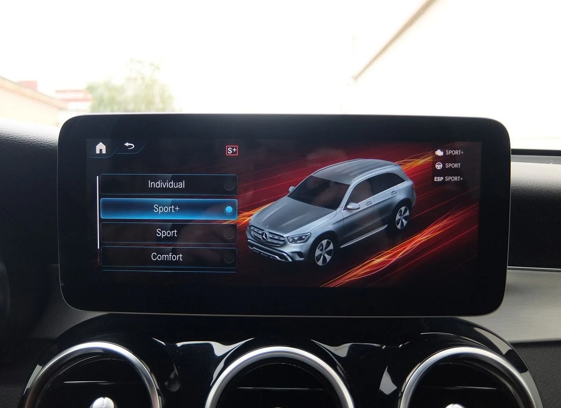 MERCEDES GLC 220d 194 cv 4MATIC AUTO -Pack AMG - 2021