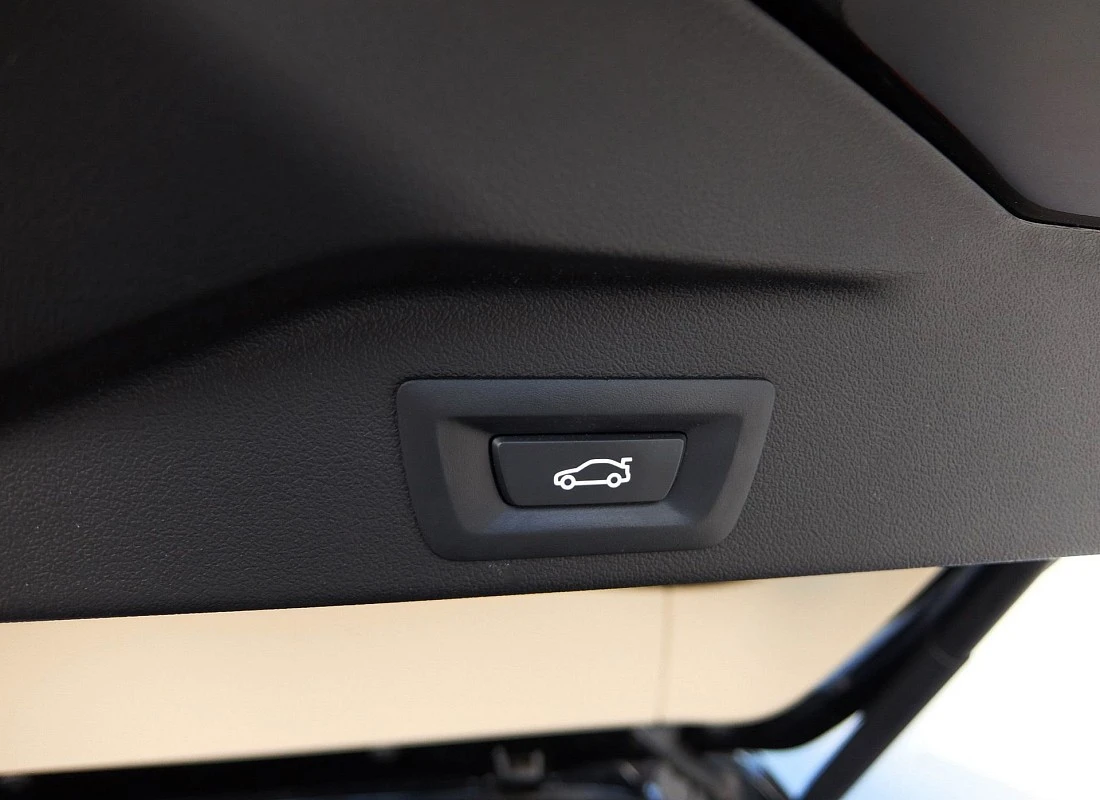 BMW X5 25d 231 cv X-DRIVE 4x4 AUTO BMW X5 25d 231 cv X-DRIVE 4x4 AUTO