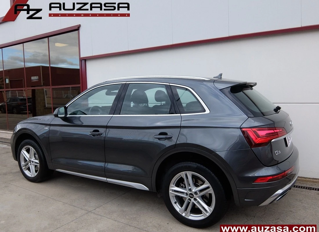 AUDI Q5 40TDI 204 CV QUATTRO-ULTRA S-Tronic -S-LINE + GENUINE Edition AUDI Q5 40TDI 204 CV QUATTRO-ULTRA S-Tronic -S-LINE + GENUINE Edition