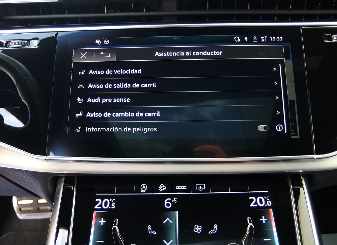 AUDI Q8 50TDI V6 286 cv Quattro Tiptronic -BLACK LINE Edition + Techo + Susp.Neumática
