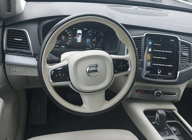 VOLVO XC90 B5 D 235 AWD 4x4 AUTO 7 plazas BUSINESS PLUS -HIBRIDO Diesel