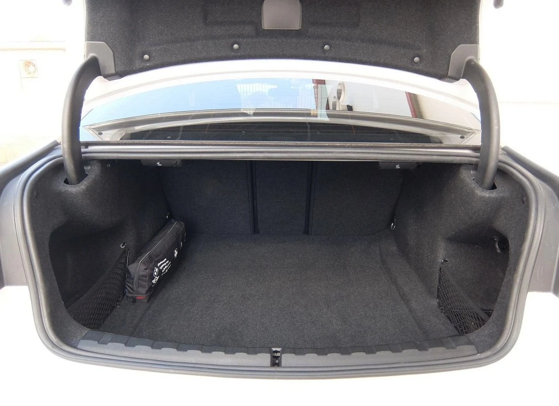 BMW 318d 150 cv STEPTRONIC -AUTO- 2022 ECO BMW 318d 150 cv STEPTRONIC -AUTO- 2022 ECO