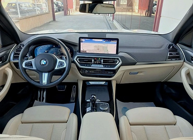 BMW X3 2.0d 190 cv X-DRIVE 4x4 AUTO Eco -PACK M + TECHO BMW X3 2.0d 190 cv X-DRIVE 4x4 AUTO Eco -PACK M + TECHO