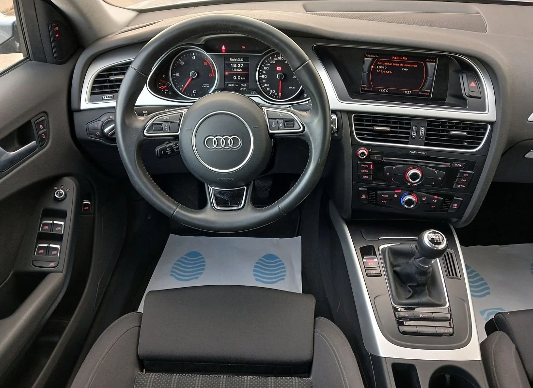 AUDI A4 2.0TDI 150 CV 4p- S-LINE EDITION + Pack ASISTENTES CONDUCCIÓN AUDI A4 2.0TDI 150 CV 4p- S-LINE EDITION + Pack ASISTENTES CONDUCCIÓN