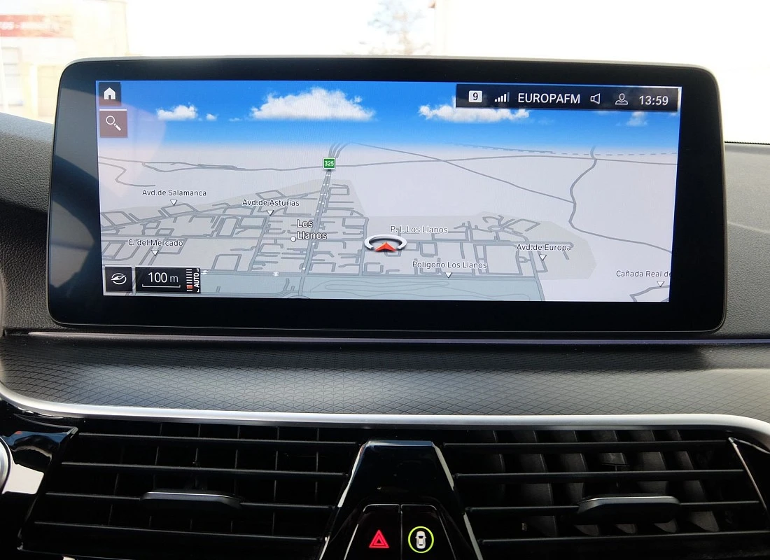 BMW 530i 258 cv AUTO -PACK M - Etiqueta ECO + Susp.ADAPTATIVA