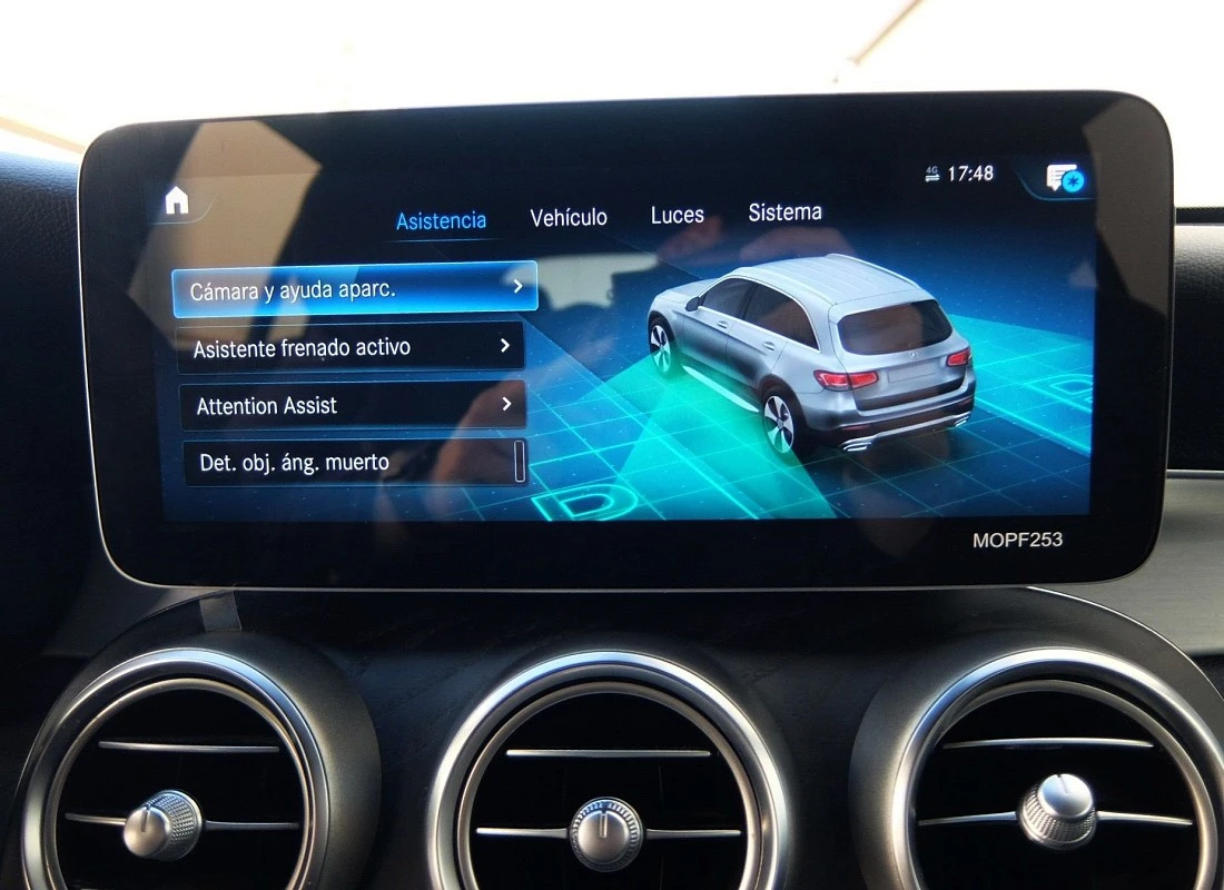 MERCEDES GLC 220d 194 cv 4MATIC 4x4 AUTO - Pack AMG  +Pack NIGHT