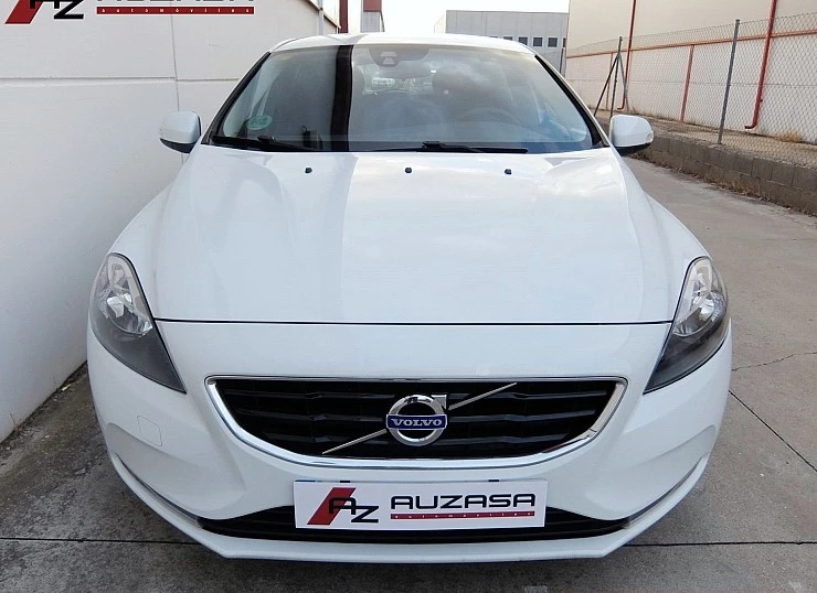 VOLVO V40 D2 2.0D 120 cv Kinetic 6v