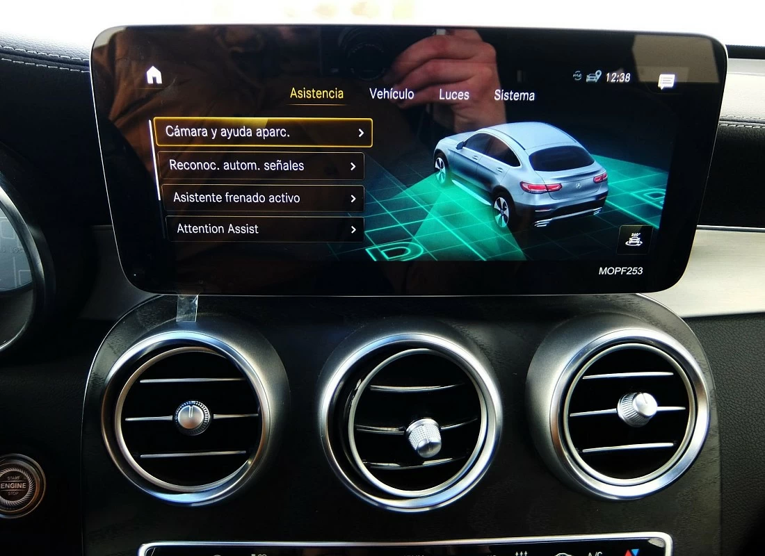 MERCEDES GLC COUPE 300de 306 cv 4MATIC 4x4 AUTO -Pack AMG + Pack NIGHT + Techo ( Diesel-Híbrido) 0etiqueta