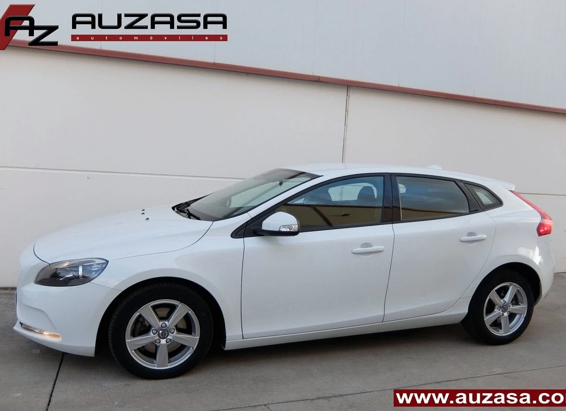 VOLVO V40 D2 2.0D 120 cv Kinetic 6v