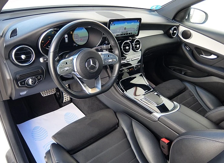 MERCEDES GLC COUPE 300de 306 cv 4MATIC 4x4 AUTO -Pack AMG + Pack NIGHT ( Diesel-Híbrido) 0etiqueta MERCEDES GLC COUPE 300de 306 cv 4MATIC 4x4 AUTO -Pack AMG + Pack NIGHT ( Diesel-Híbrido) 0etiqueta