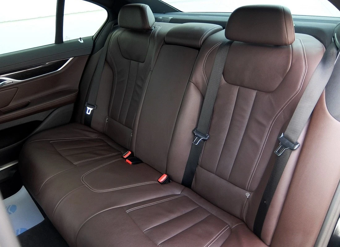 BMW 730d 286 cv X-DRIVE 4x4 AUTO - PACK M + Techo ( Diesel-Hibrido ECO)