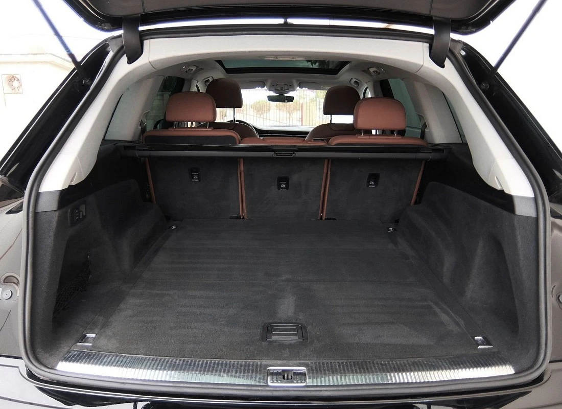 AUDI Q7 50TDI V6 286 cv QUATTRO Tiptronic -S-LINE EDITION - ECO + Susp.Neumática + TECHO