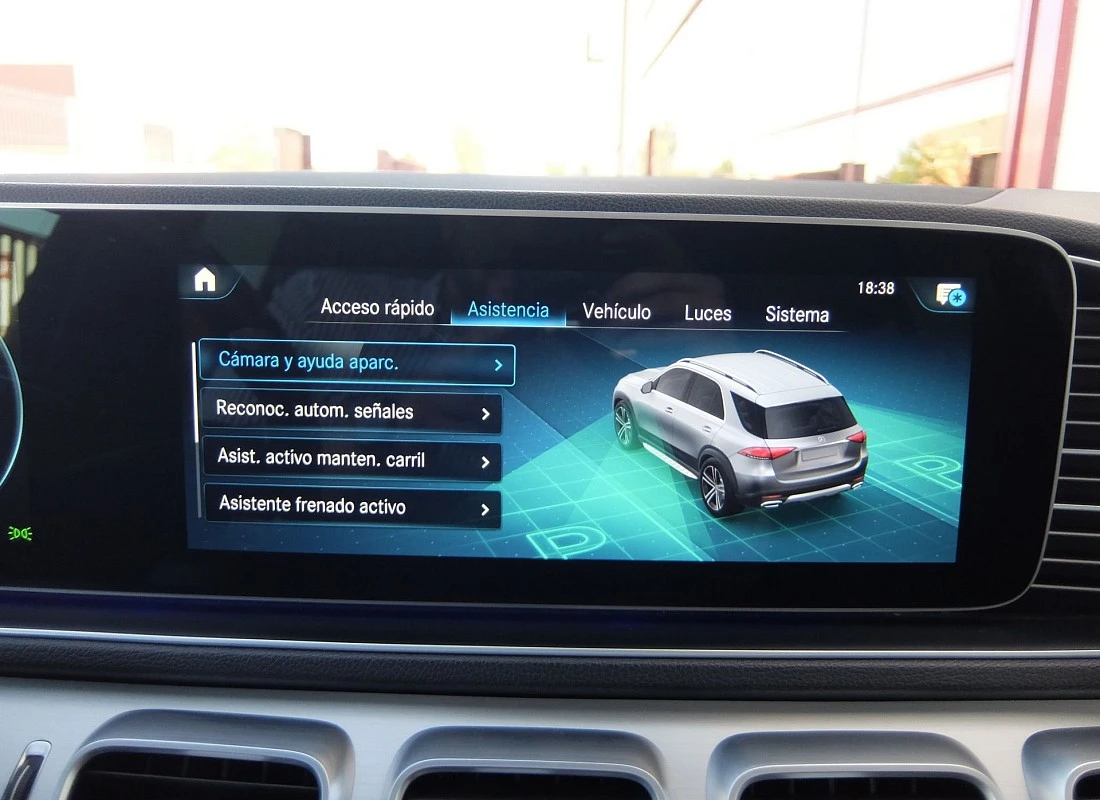 MERCEDES GLE 350de 320 cv 4MATIC AUTO -PACK AMG + Full Equipe -TECHO + SUSP.NEUMÁTICA +PREMIUM PLUS MERCEDES GLE 350de 320 cv 4MATIC AUTO -PACK AMG + Full Equipe -TECHO + SUSP.NEUMÁTICA +PREMIUM PLUS