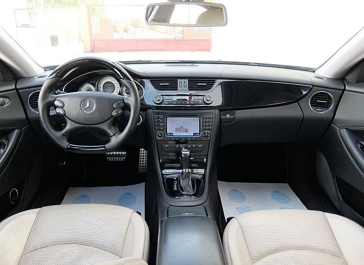 MERCEDES-BENZ CLS 55AMG KOMPRESSOR 476CV