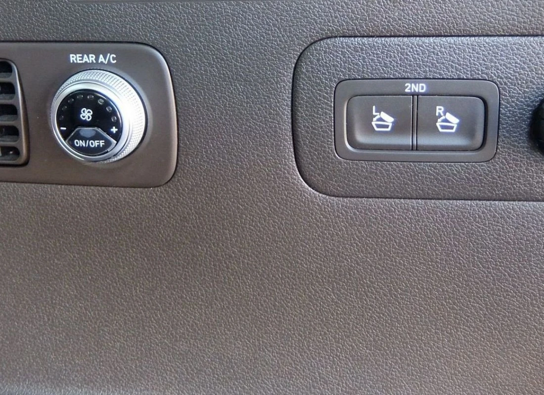 Hyundai SANTA FE 2.2CRDi 200 cv AUTO 7 plazas - TECNO STYLE - Full Equipe