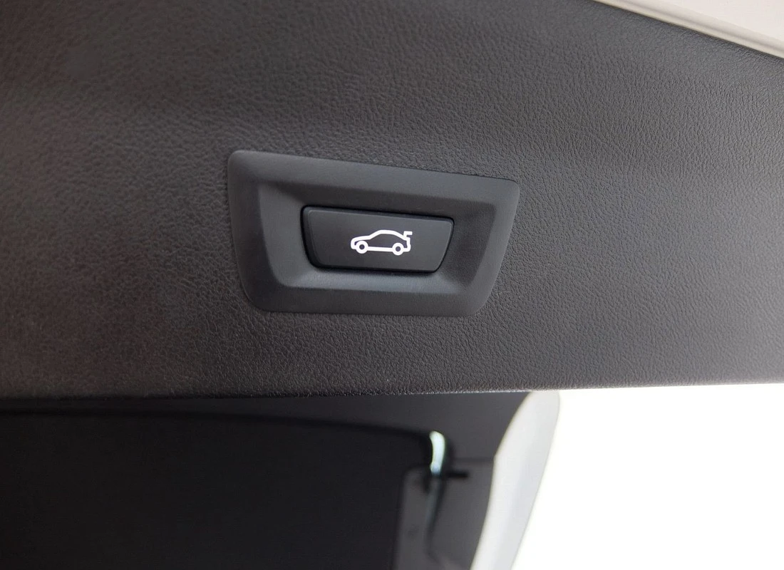 BMW X4 2.0D 190 cv X-DRIVE AUTO -PACK M + Pack BLACK LINE Design -2021 ECO BMW X4 2.0D 190 cv X-DRIVE AUTO -PACK M + Pack BLACK LINE Design -2021 ECO