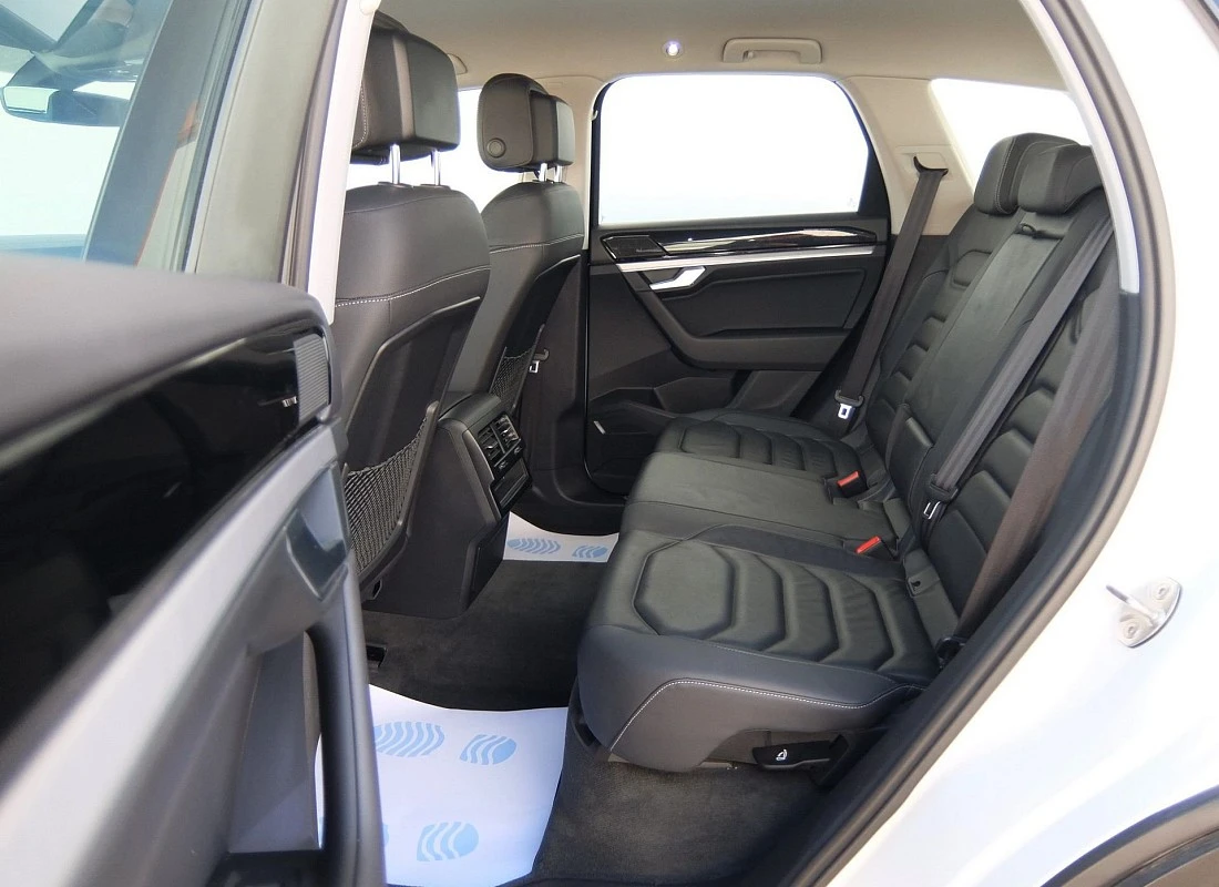 Volkswagen TOUAREG 3.0 TDI 231cv Tip 4Motion Premium Elegance