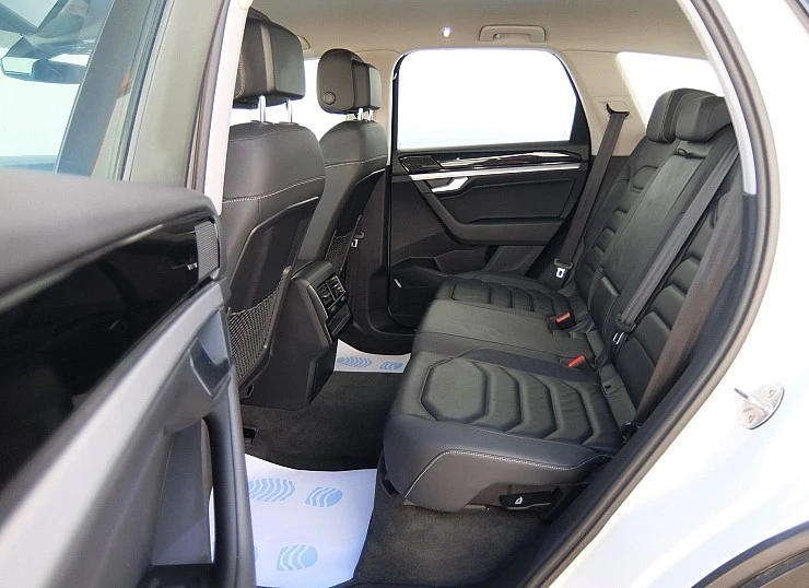 Volkswagen TOUAREG 3.0 TDI 231cv Tip 4Motion Premium Elegance