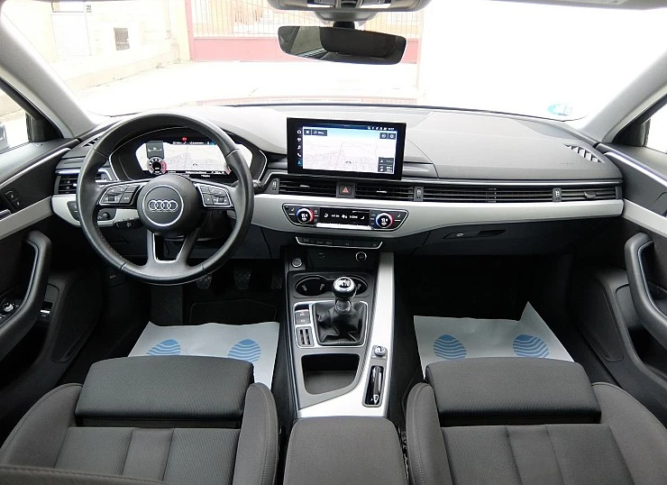 AUDI A4 AVANT 35TFSI 2.0 150 cv -S-LINE EDITION + TECHO AUDI A4 AVANT 35TFSI 2.0 150 cv -S-LINE EDITION + TECHO