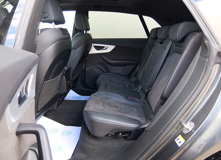 AUDI Q8 50TDI V6 286 cv QUATTRO TIPTRONIC S-Line EDITION 2022 + Techo + Susp.Neumática + Matrix Led
