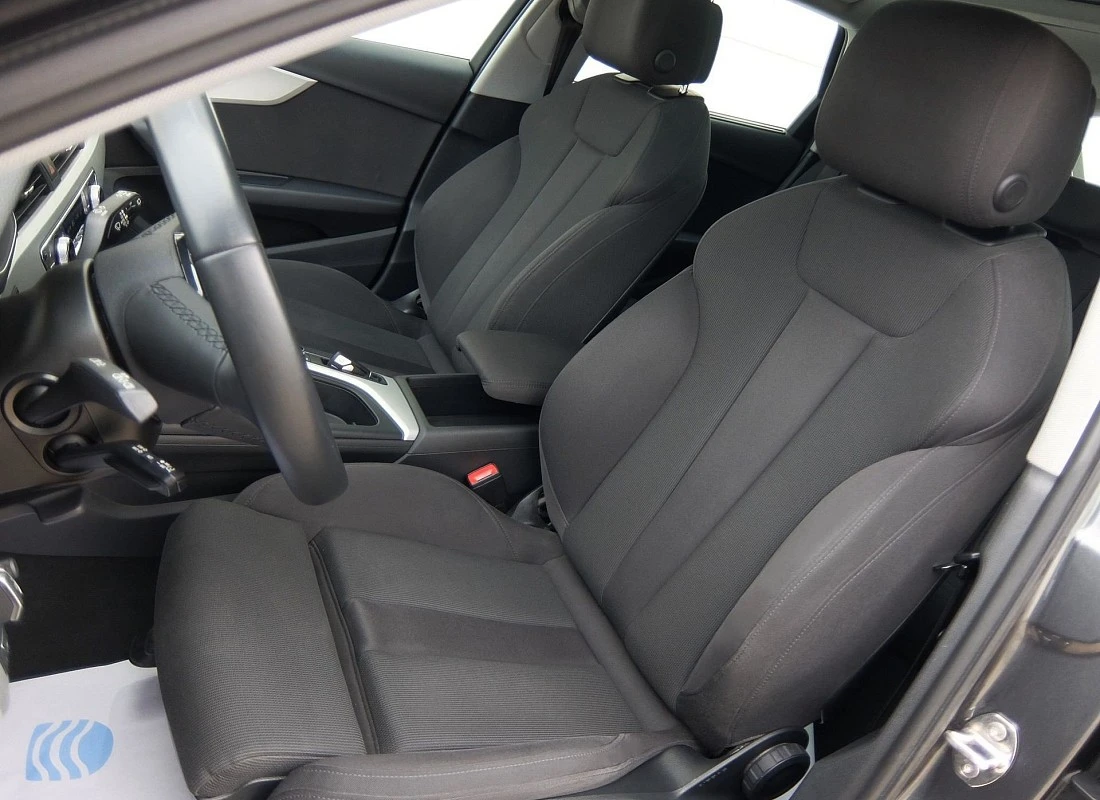 AUDI A4 AVANT 35TFSI 2.0 150 cv -S-LINE EDITION + TECHO AUDI A4 AVANT 35TFSI 2.0 150 cv -S-LINE EDITION + TECHO