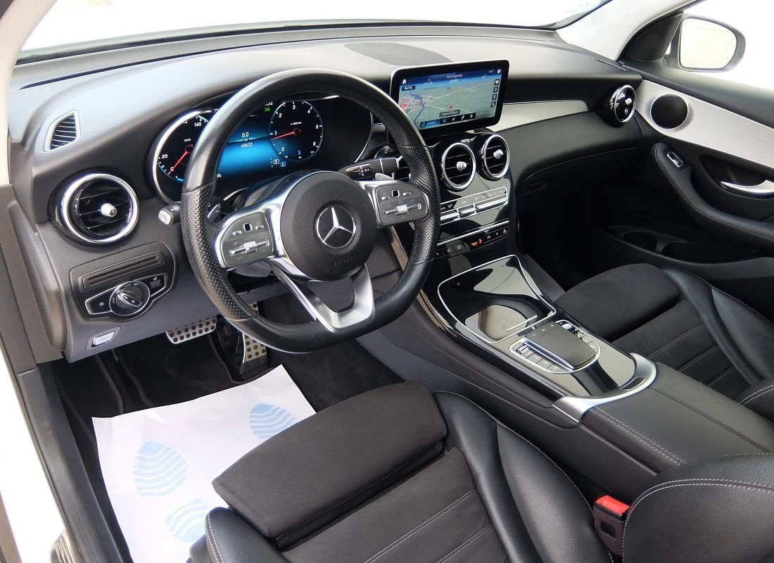 MERCEDES GLC 220d 194 cv 4MATIC AUTO -Pack AMG + Llantas Exlcusive 20