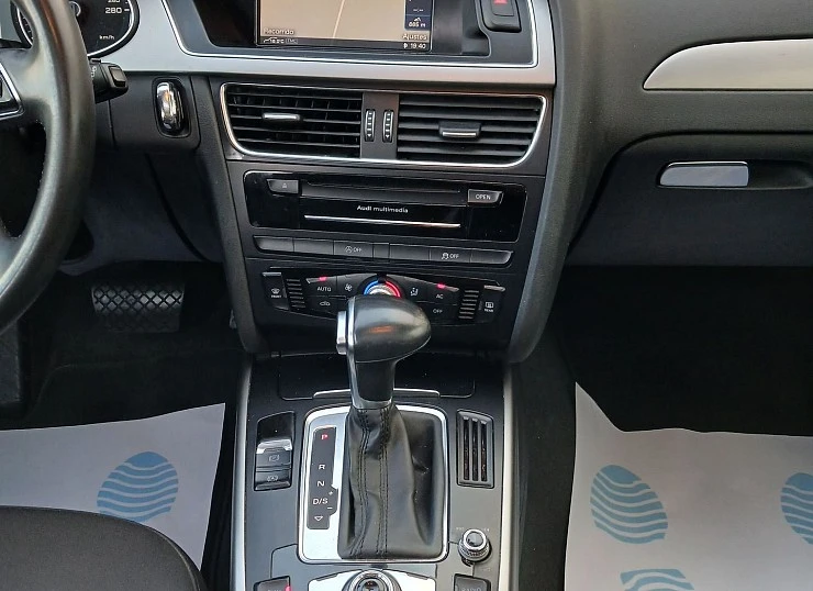 AUDI A4 AVANT 2.0TDI 143 v MULTITRONIC + TECHO AUDI A4 AVANT 2.0TDI 143 v MULTITRONIC + TECHO