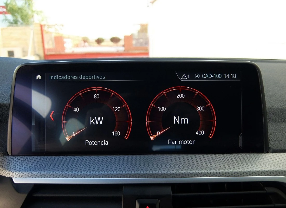 BMW X4 2.0d 190 cv X-DRIVE 4x4 AUTO -PACK M + BLACK Line Design