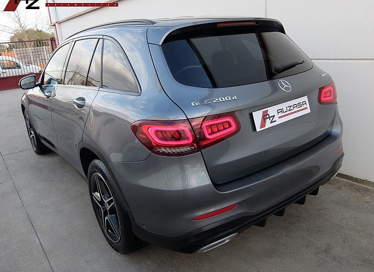 MERCEDES GLC 200d 163 cv 4MATIC 4x4 AUTO -Pack AMG +Pack Black Night MERCEDES GLC 200d 163 cv 4MATIC 4x4 AUTO -Pack AMG +Pack Black Night