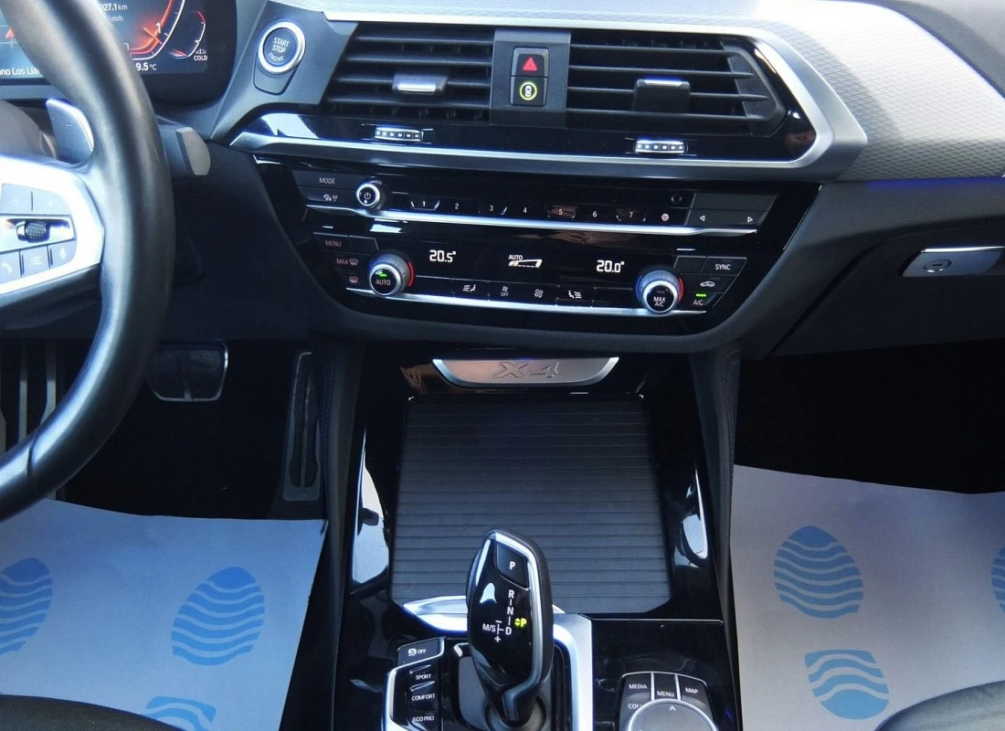 BMW X4 2.0D 190 cv X-DRIVE AUTO -PACK M + Pack BLACK LINE Design - ECO BMW X4 2.0D 190 cv X-DRIVE AUTO -PACK M + Pack BLACK LINE Design - ECO